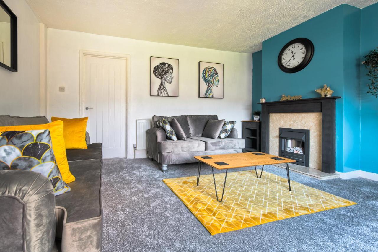 Rookwood House - Spacious Home With Free Parking - Short Stay Leeds Leeds  Exterior foto