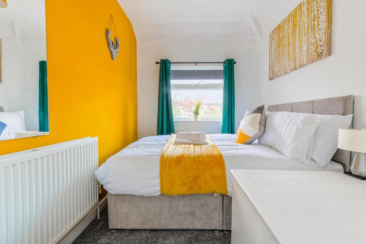 Rookwood House - Spacious Home With Free Parking - Short Stay Leeds Leeds  Exterior foto